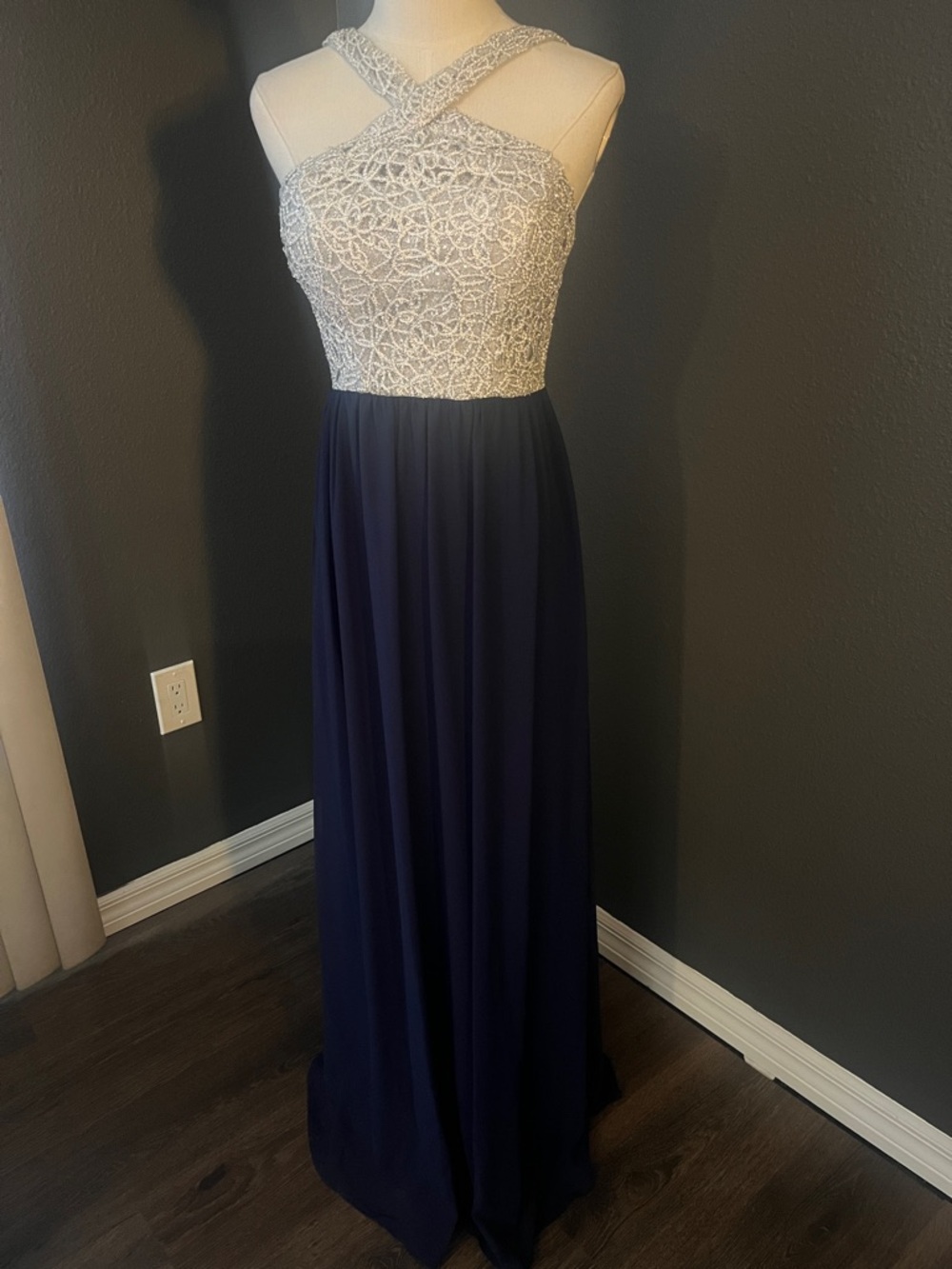 Gorgeous Gown 💖